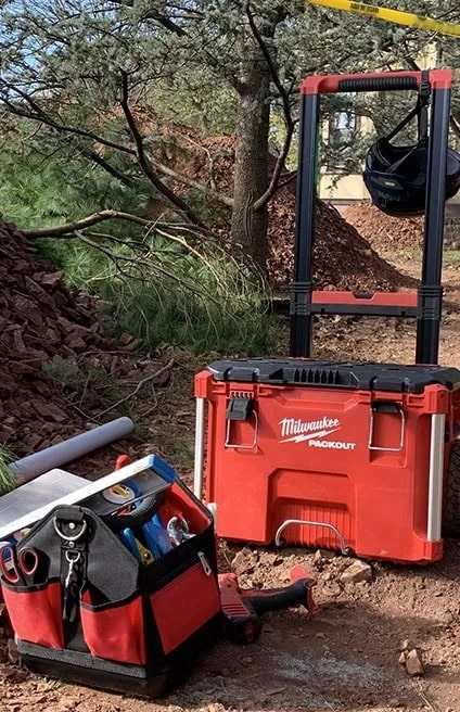 MILWAUKEE PACKOUT Handle Tray Rolling Tool Box