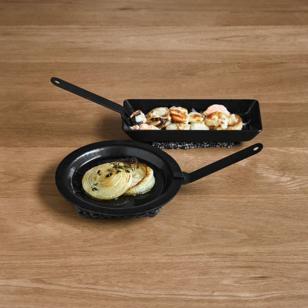 TETSU Sara Black Iron Plate