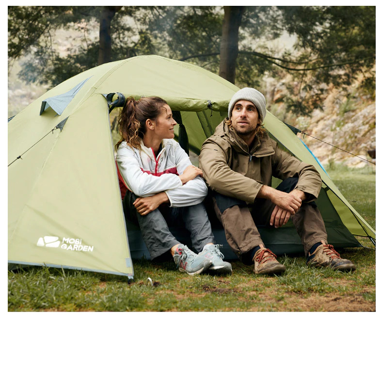 MOBI GARDEN Double Layer 3P Camping Tent