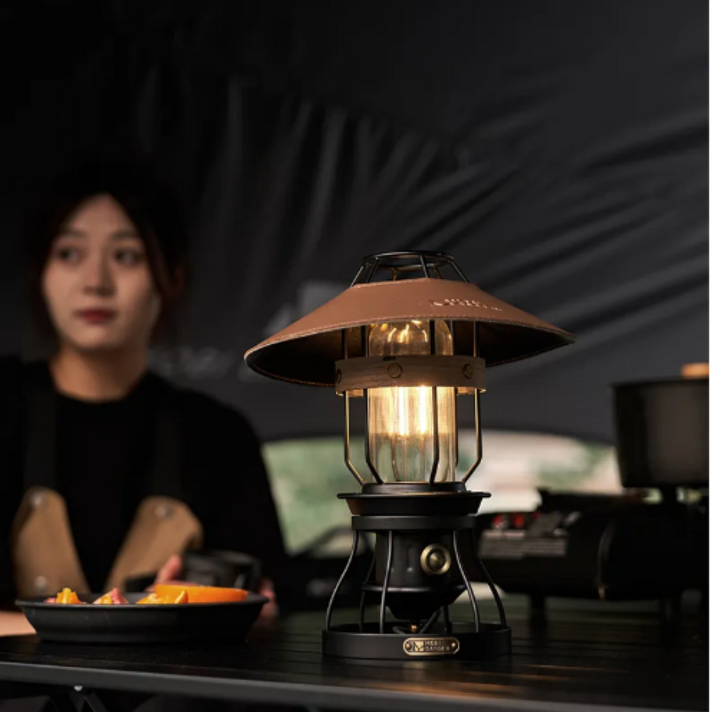MOBI GARDEN Vintage Multi-Function Hanging Camp Lamp