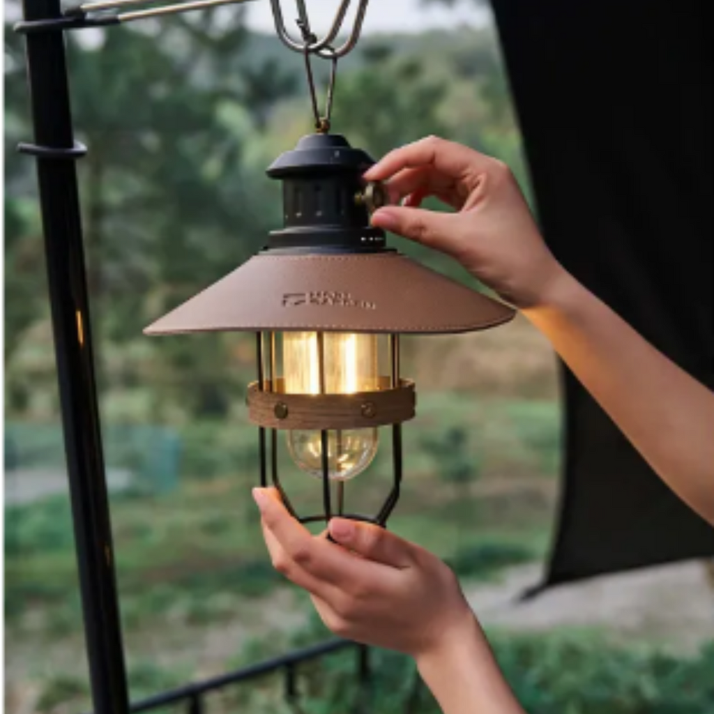 MOBI GARDEN Vintage Multi-Function Hanging Camp Lamp