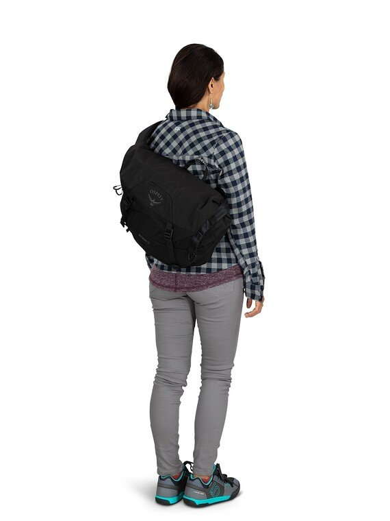 OSPREY Metron 18 Messenger Backpack
