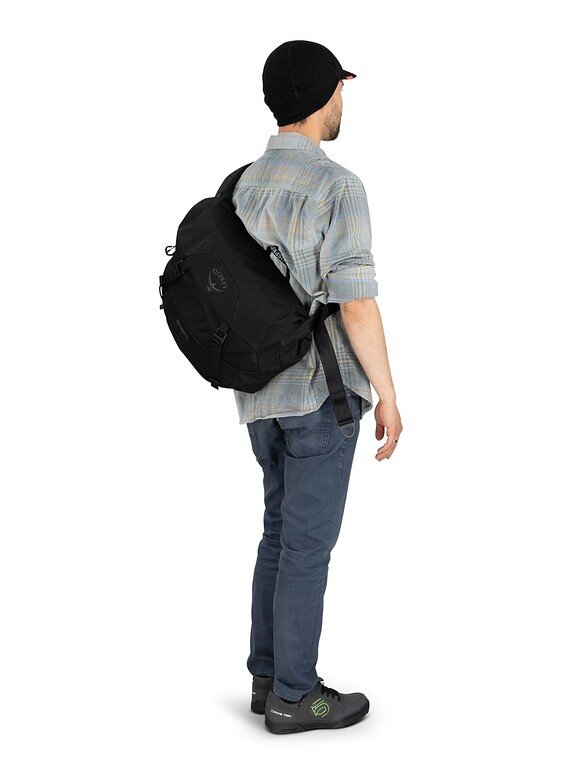 Osprey Metron 18 Messenger Bike Commute Outdoor Camping Hiking Backpack