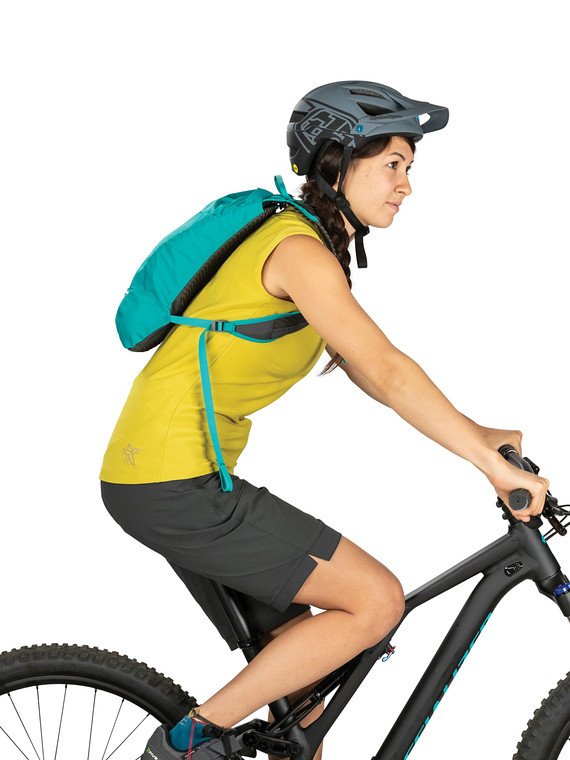 Osprey Kitsuma 1.5 Women's  Multi Sports Backpack with Reservoir