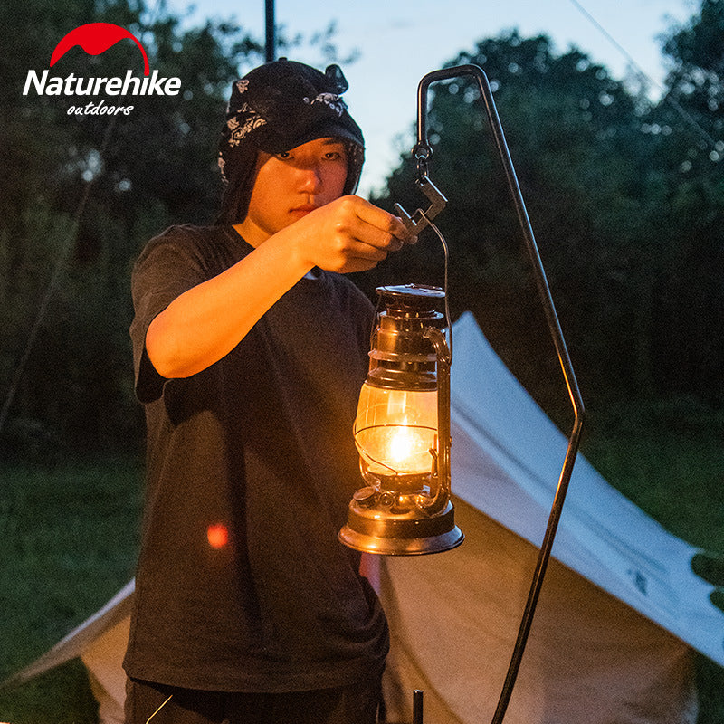 NATUREHIKE Camping Iron Hanging Light Stand