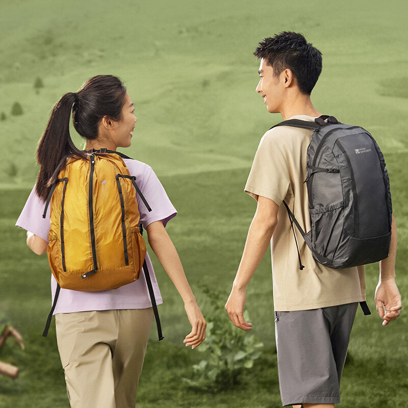 MOBI GARDEN Ultra-Lightweight 20L Foldable Backpack