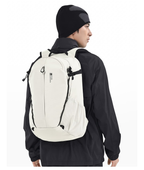 MOBI GARDEN One-Day 30L Hiking Backpack