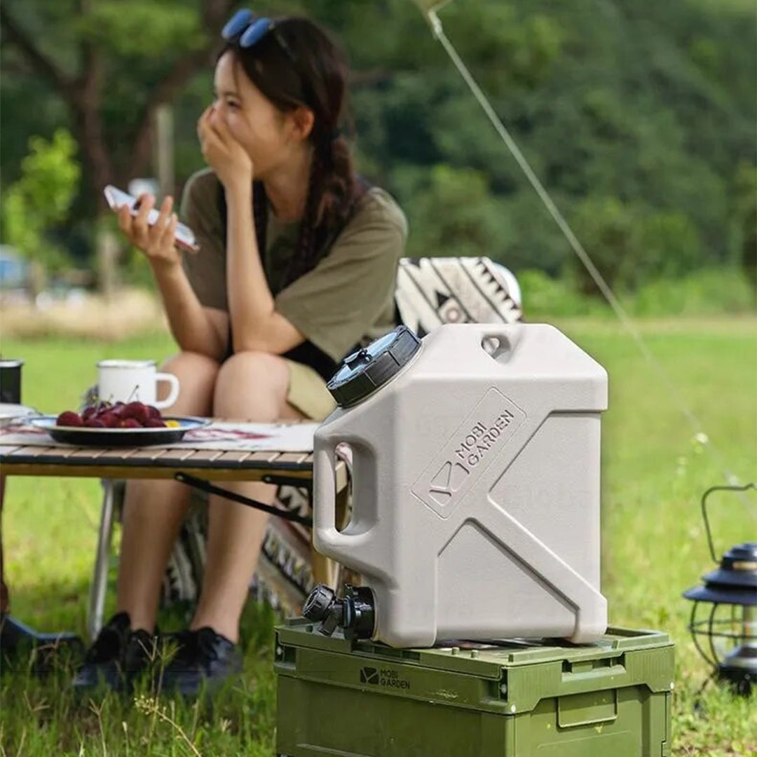 MOBI GARDEN 20L Portable Water Container