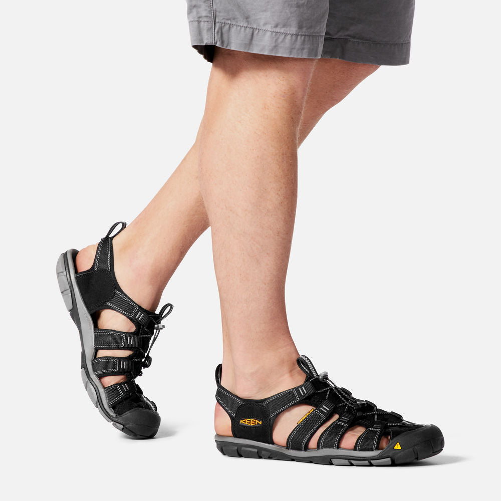 KEEN Men Clearwater Cnx - Black Gargoyle