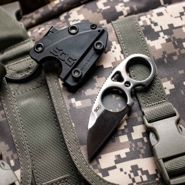 SOG Snarl Fixed Blade Stainless Steel Knife