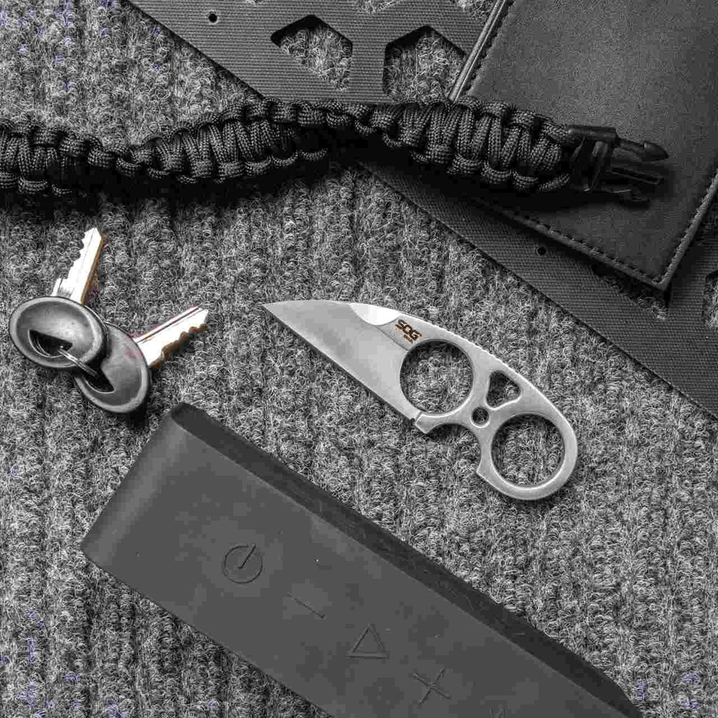 SOG Snarl Fixed Blade Stainless Steel Knife
