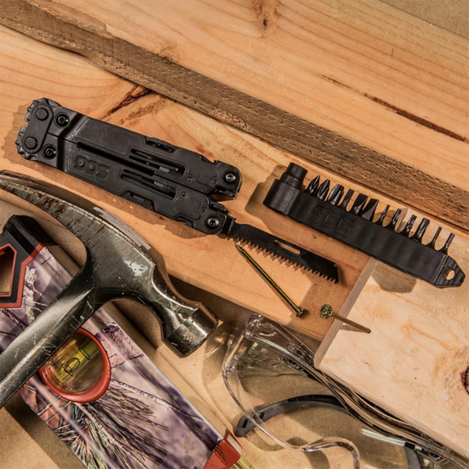 SOG PowerAccess Deluxe Black Heavy Duty Multi-Tool