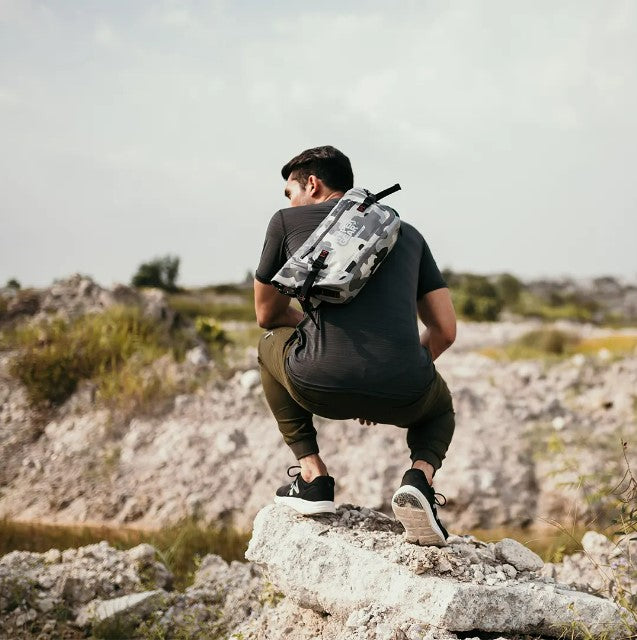 HYPERGEAR Waterproof Waist Pouch L V2