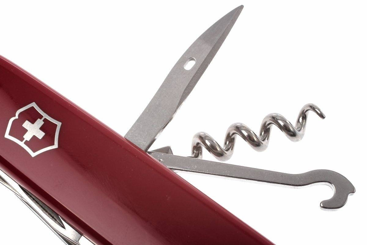 VICTORINOX Huntsman Swiss Army Knife