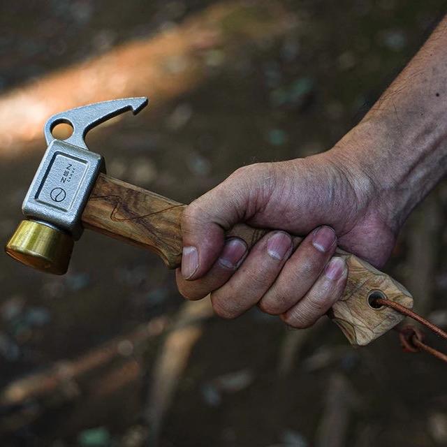 ZEN CAMPS Olive Wood Peg Hammer with Bag