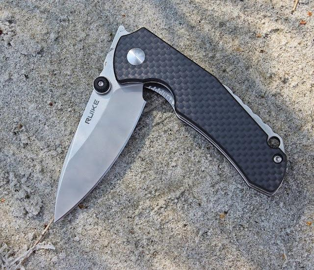 RUIKE P671-CB Front Flipper Carbon Fibre Pocket Knife
