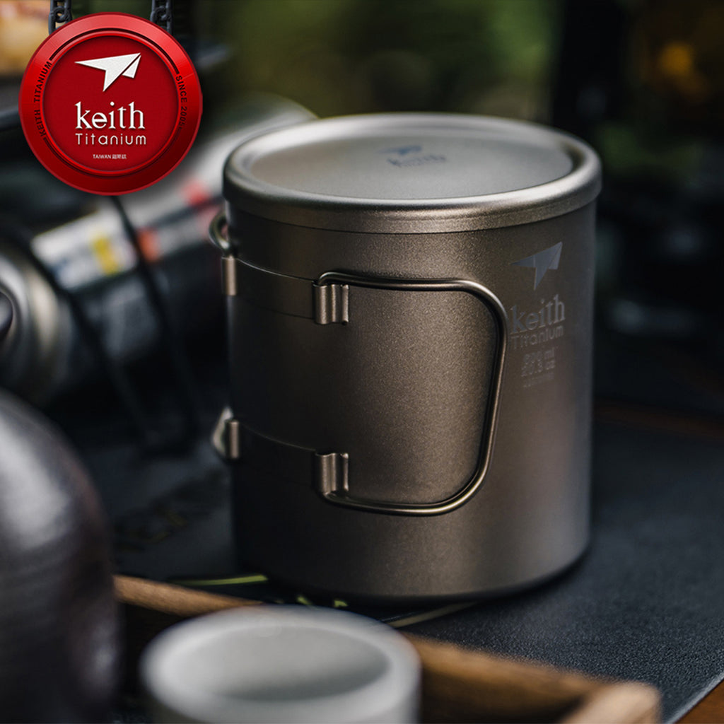 KEITH TITANIUM Double Wall Mug with Folding Handle & Lid 600ml Ti3357