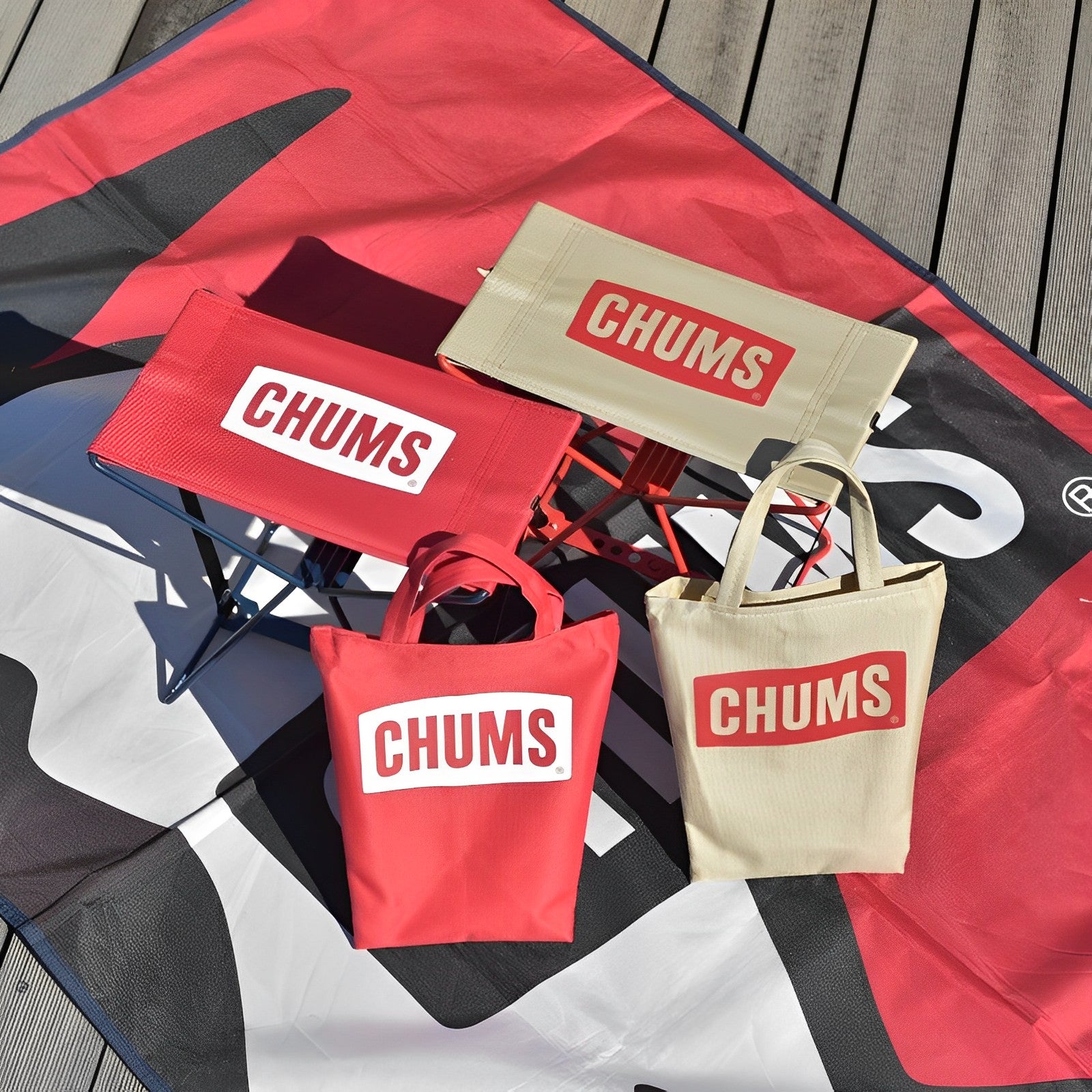 CHUMS Mini Foldable Stool Chair