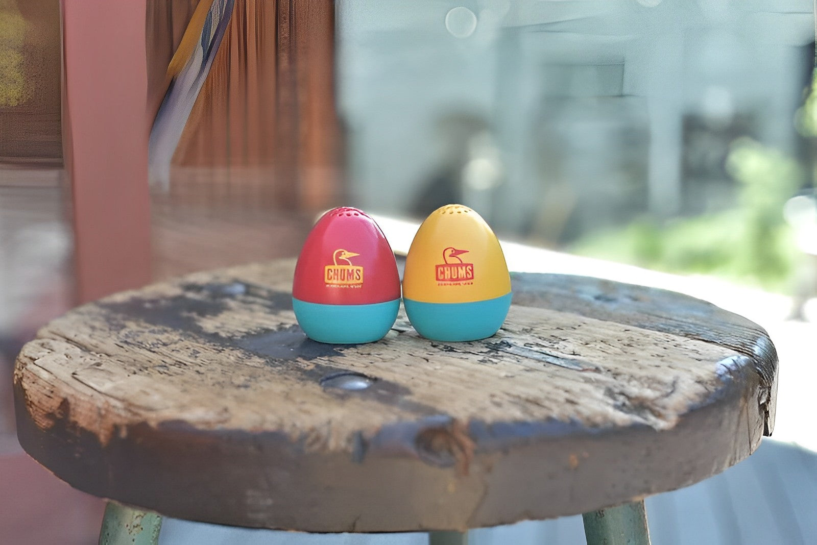 CHUMS Booby Egg Salt & Pepper Storage Container