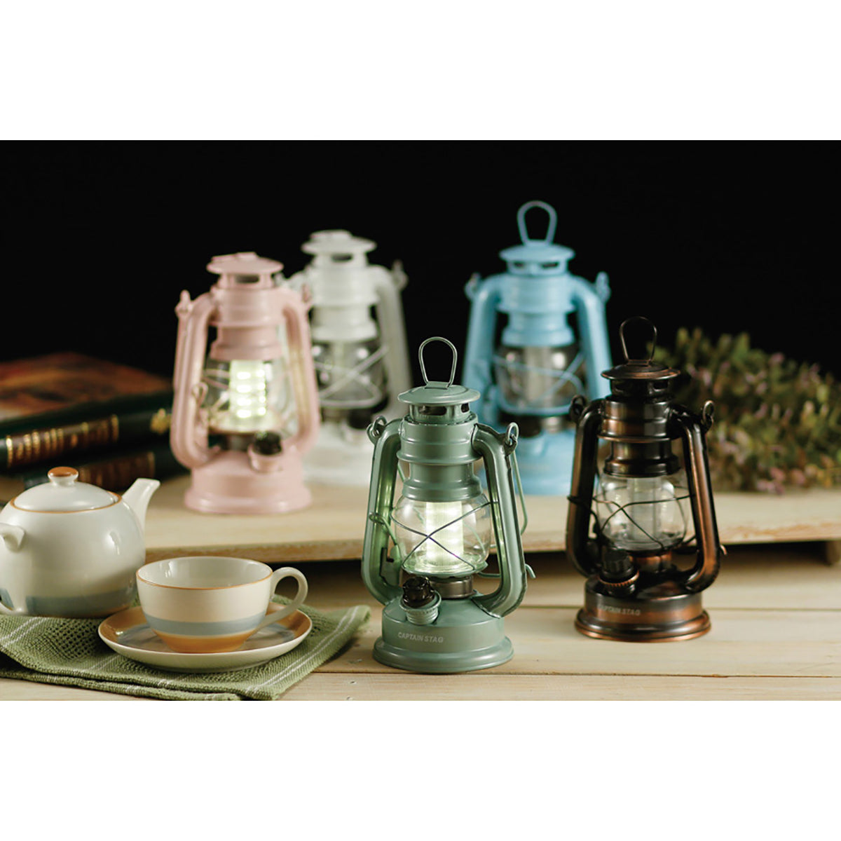 CAPTAIN STAG Antique Warm LED Lantern