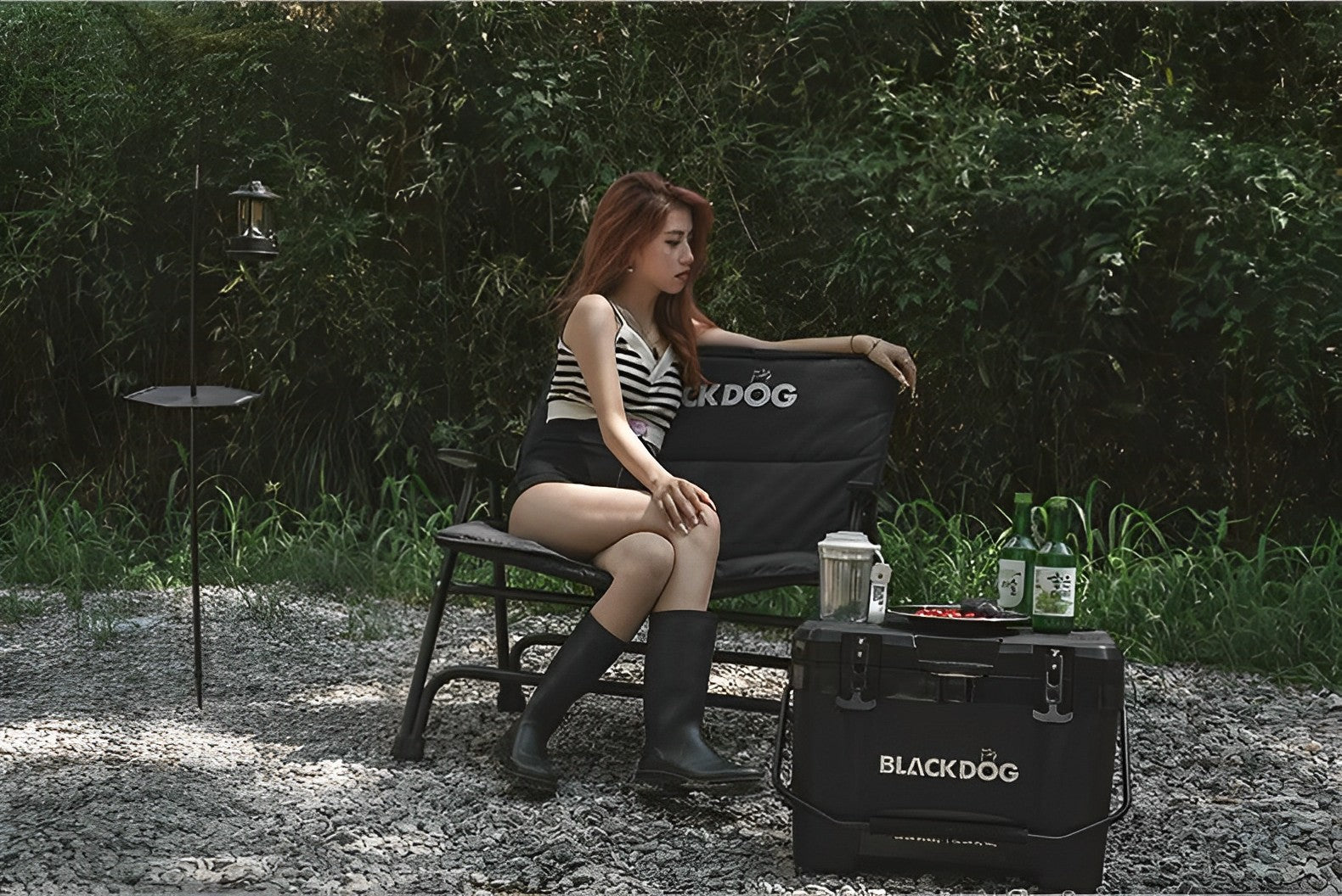 BLACKDOG Wide Seat Folding Chair