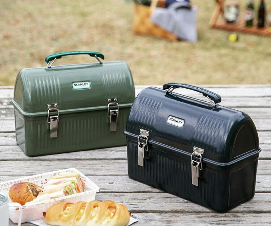 STANLEY Malaysia | STANLEY Classic Lunch Box 10QT – Black | Trees