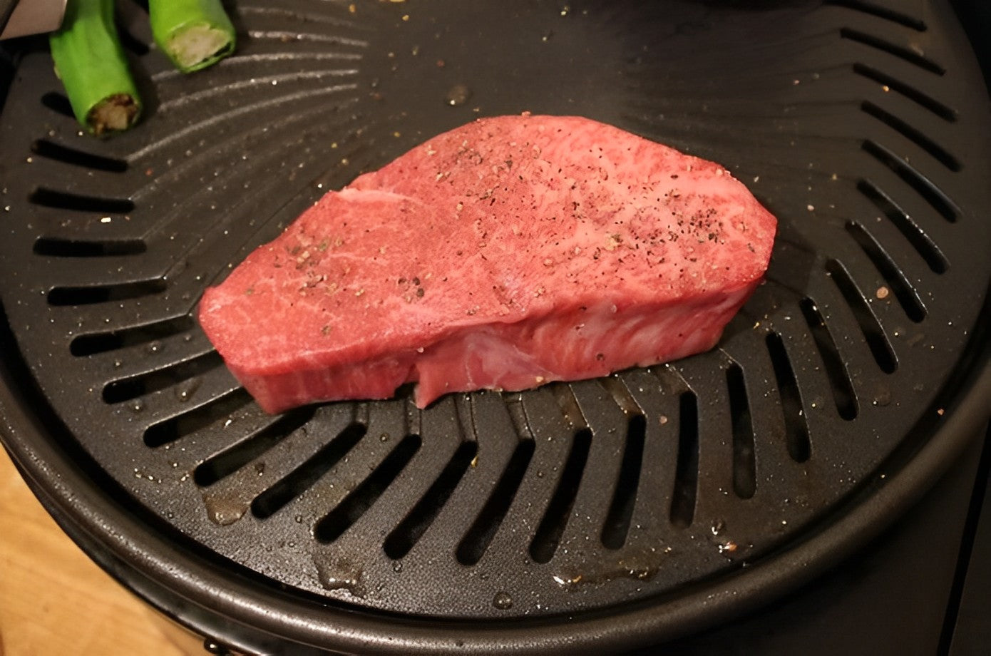 IWATANI Yakimaru Portable Grill Stove