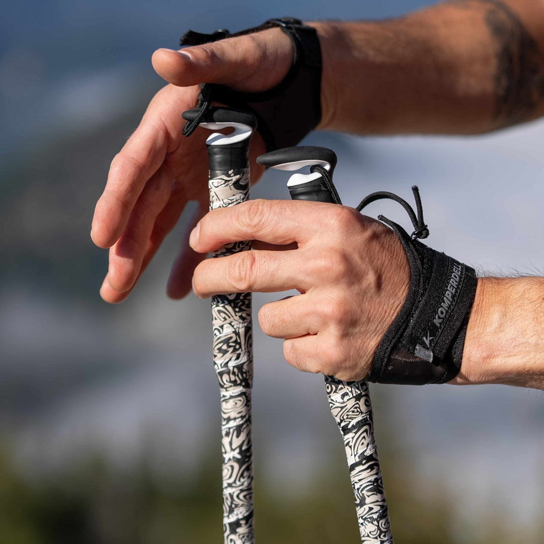KOMPERDELL Carbon FXP Ultra The Erlkönig Lightweight Trekking Pole