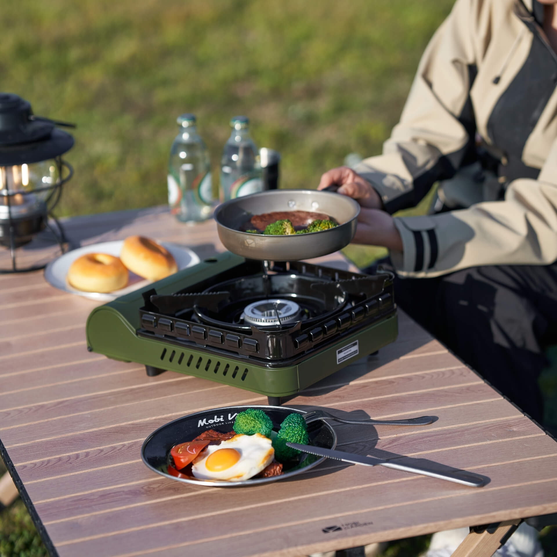 MOBI GARDEN Festive Portable Gas Stove 3.5