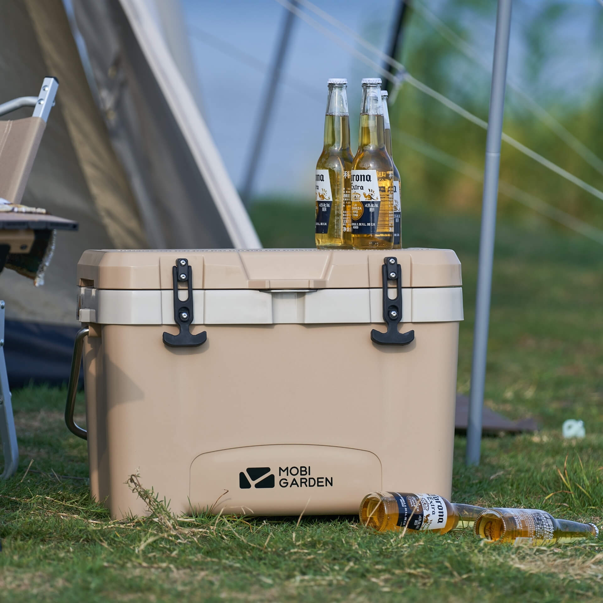MOBI GARDEN Glacier Insulated Cooler Box 25L