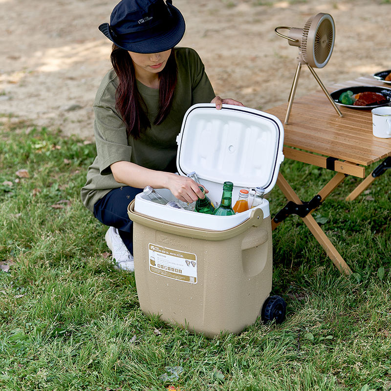 MOBI GARDEN Arctic Ice Cooler Box Trolley 26L