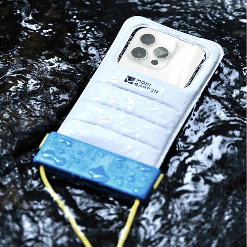 MOBI GARDEN Floating Waterproof Phone Case Cover