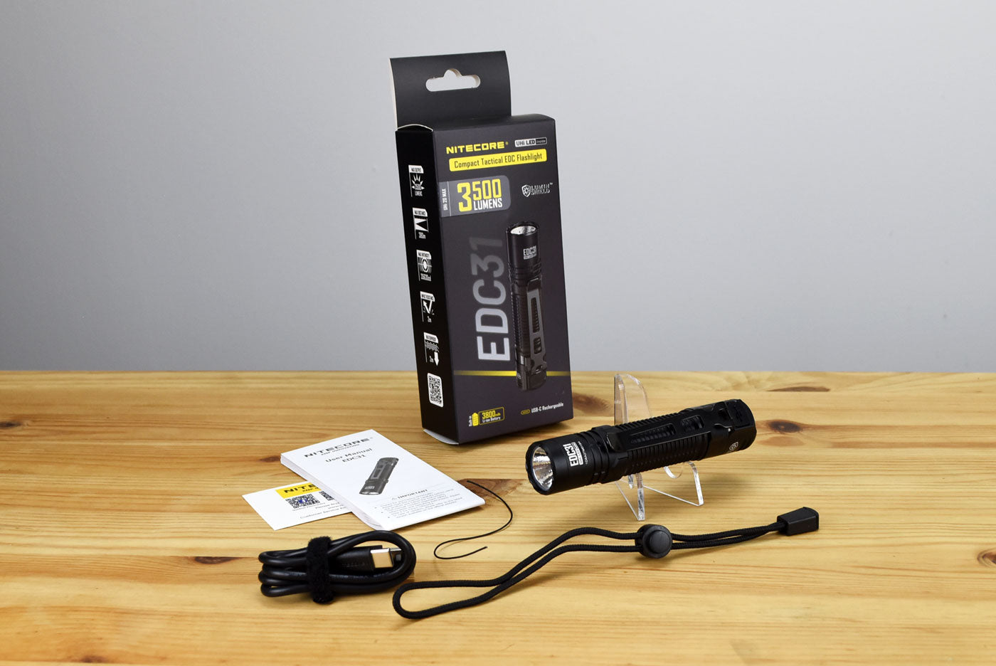 NITECORE EDC31 Tactical Flashlight 3500LM