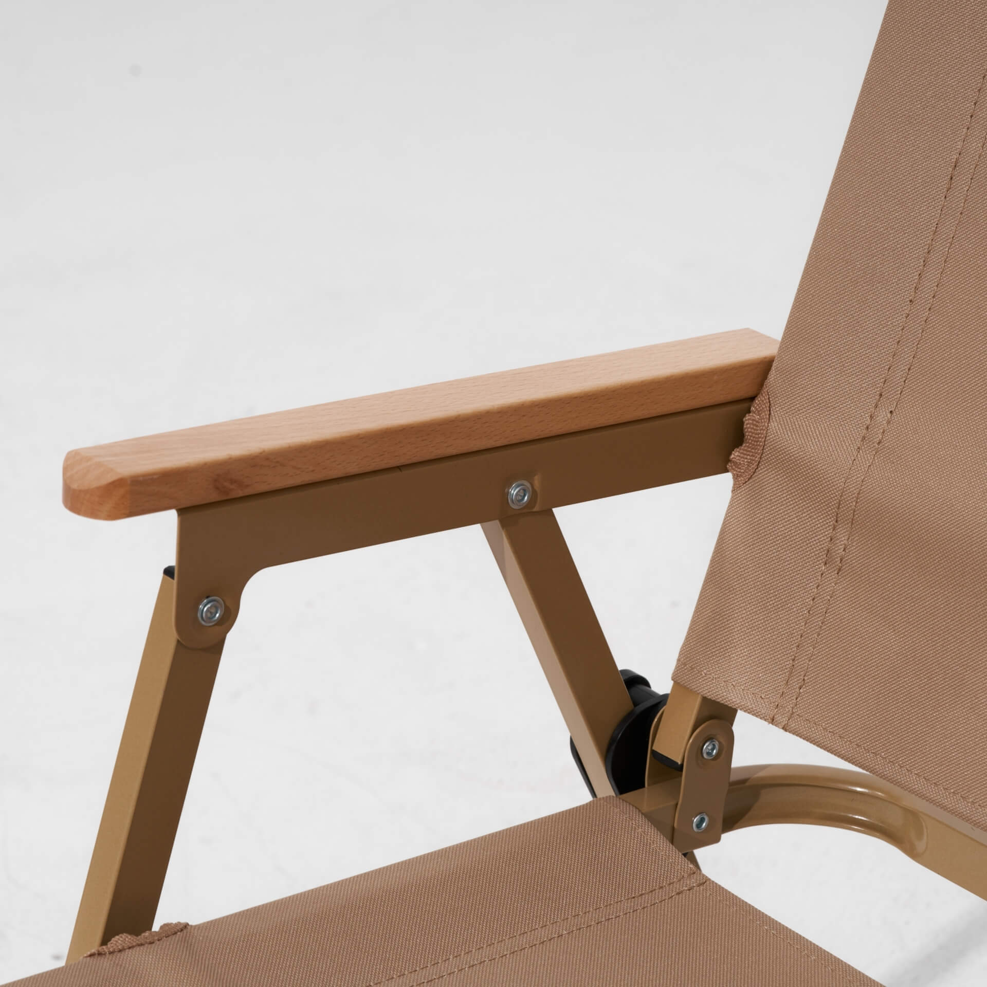 MOBI GARDEN ShanChuan Kermit High Back Chair