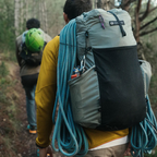 GOSSAMER GEAR Skala 38 Ultralight Hiking & Trekking Backpack