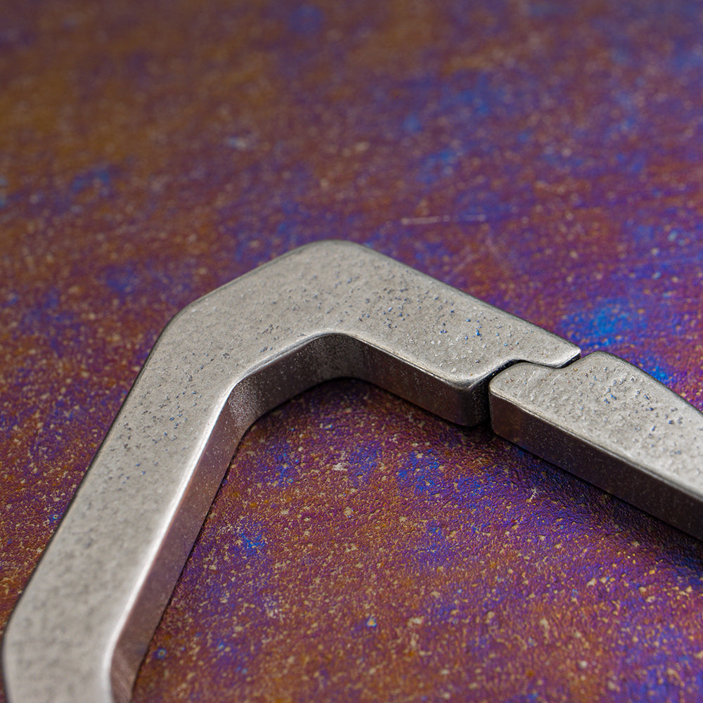 KEITH TITANIUM Carabiner with Hanging Buckle Ti1155