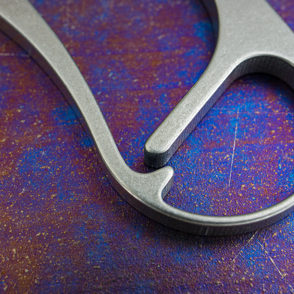 KEITH TITANIUM Carabiner with Hanging Buckle Ti1155