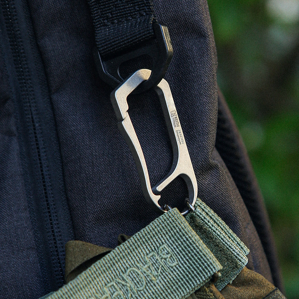 KEITH TITANIUM Carabiner with Hanging Buckle Ti1155