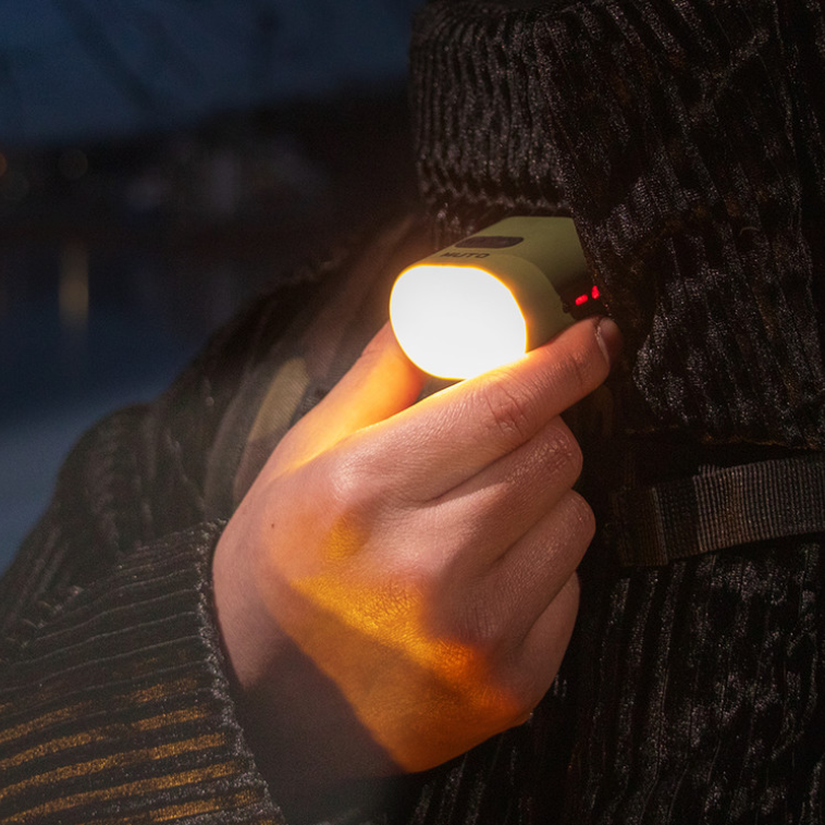 MUTO OWL Double-Side LED Lantern